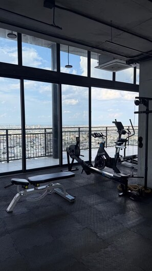 Fitness facility - Modern apartment in the heart of Monterrey 🌟 (Monterrey)