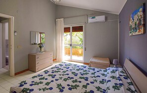 1 bedroom, free WiFi - Stunning apartment in Drapia with WiFi (Drapia)