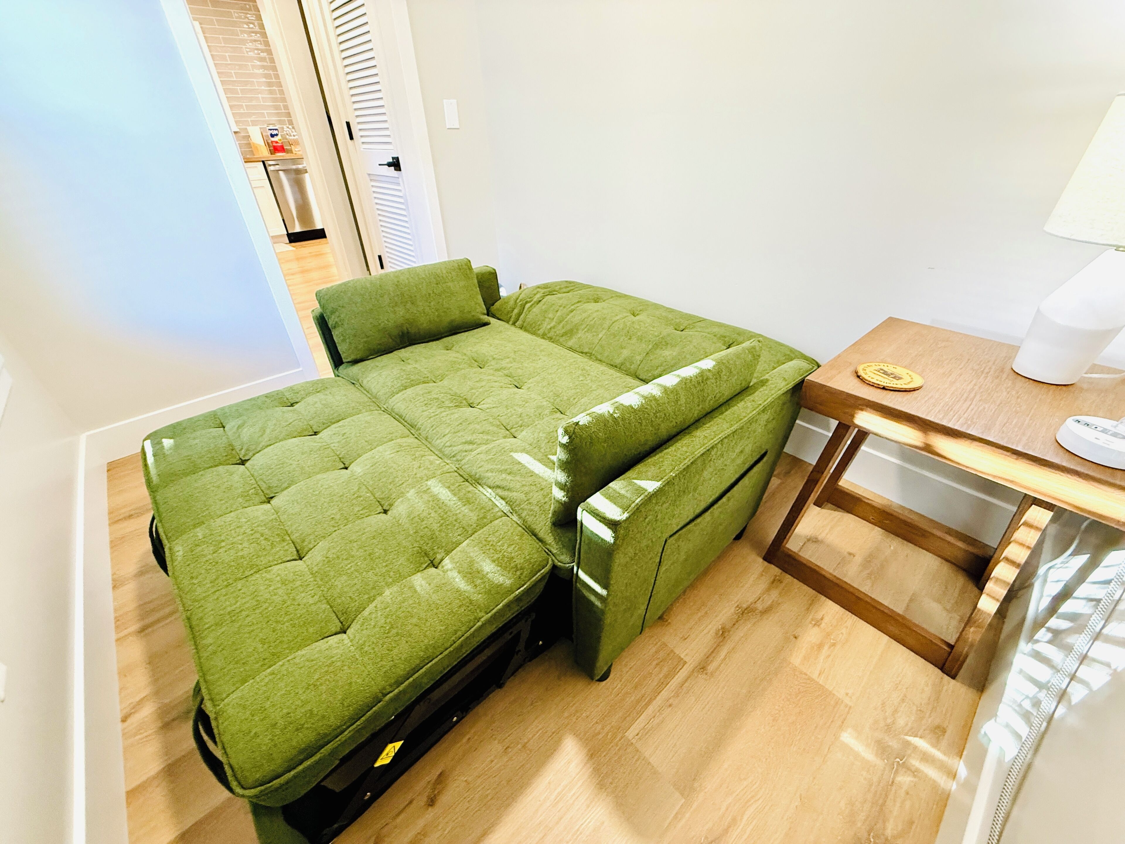 Smart TV, music library