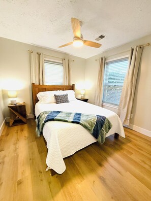 3 bedrooms, iron/ironing board, travel crib, free WiFi