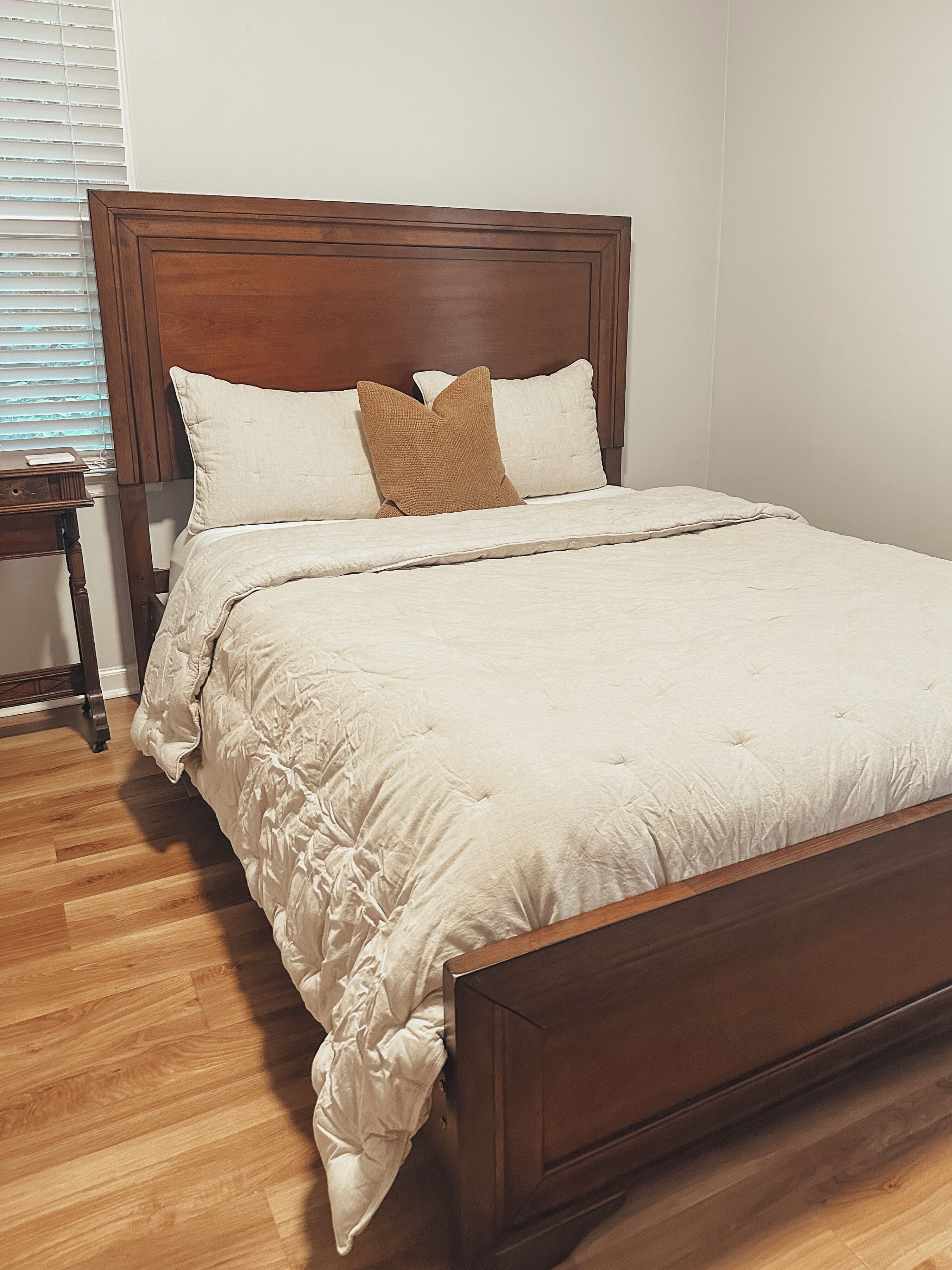 2 bedrooms, desk, free WiFi, bed sheets