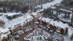 Unclassified image, 2 of 38, button - Ski in/Ski Out to Gondola,Hot Tubs,Pool, Ski Valet (Vail)