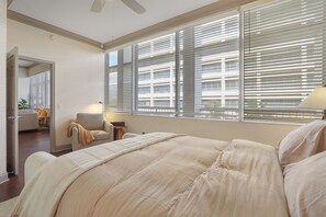 1 habitación, escritorio, tabla de planchar con plancha y wifi gratis