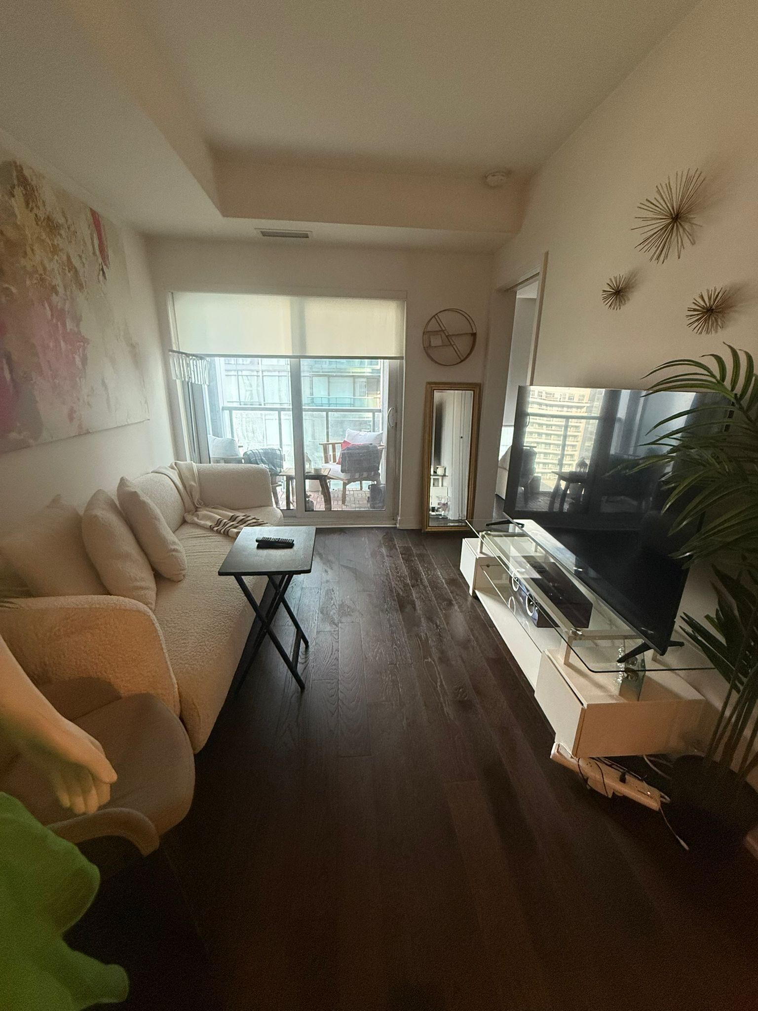 Yorkville Retreat Spa Amenities |Walk To Bloor Subway U Of T Designer Living - Toronto