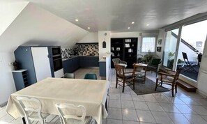 Interior - 520 - 2-bedroom Apartment a few Steps From Erquy Beach (Erquy)