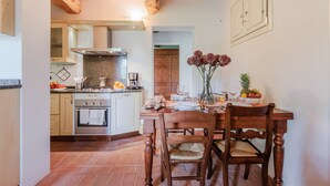 House | Dining - Apartment in Tuscany With Pool and Lucca Views (Capannori)