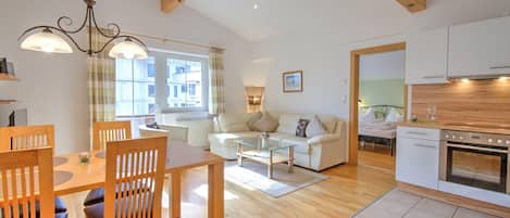 Apartment | Private kitchen | Highchair