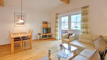 Apartment | Living room