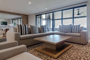 Smart TV, video games, DVD player, table football - TAU 632: High-End 3BR Penthouse + Premier Access & Golf Cart (Desarrollo Punta Mita)