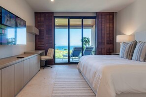 3 bedrooms, desk, iron/ironing board, travel cot - TAU 632: High-End 3BR Penthouse + Premier Access & Golf Cart (Desarrollo Punta Mita)
