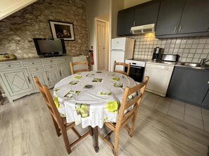 Dining - La Tour de Paguy - BETBEZER-D'ARMAGNAC (BETBEZER-D'ARMAGNAC)