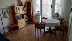 Interior - Ferienwohnung mit Balkon in Dornumersiel (Dornum)