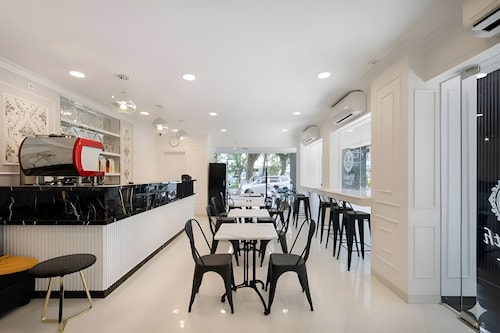 Wyneth Hotel Airport