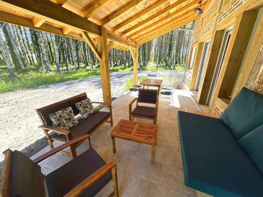 屋外ダイニングエリア