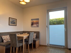 Bungalow | Dining - Bungalow mit Garten in Dornumersiel (Dornum)
