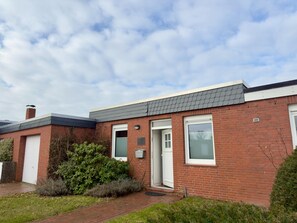 Bungalow | Exterior - Bungalow mit Garten in Dornumersiel (Dornum)