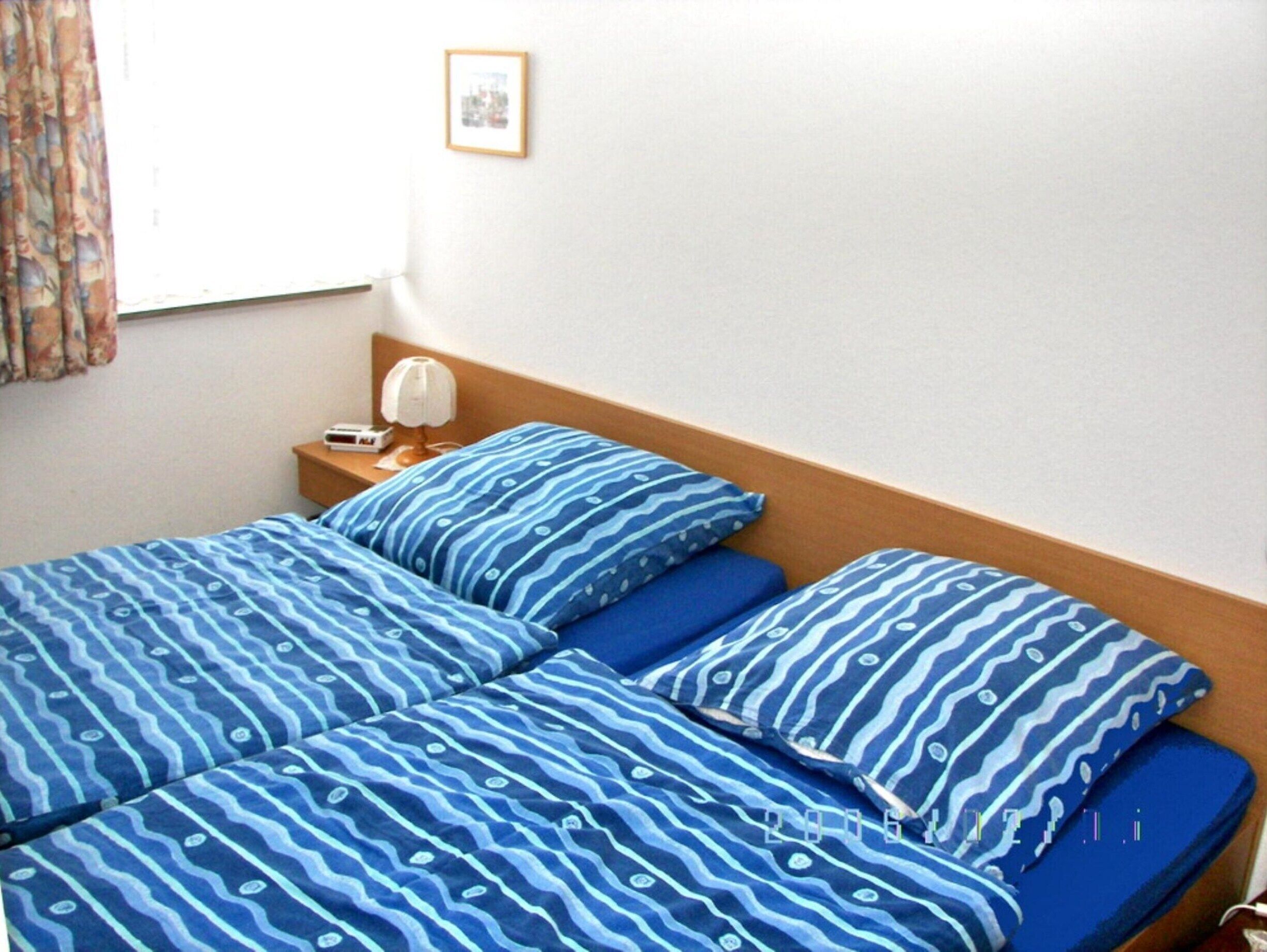 2 habitaciones y muebles diferentes 