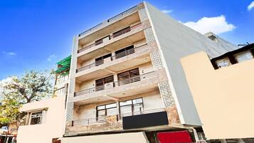 House | Bahagian luar