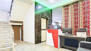 House | Reception - Hotel O Adarsh Nagar Metro Station (New Delhi)