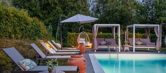 Farmhouse in Lucca With Scenic Views