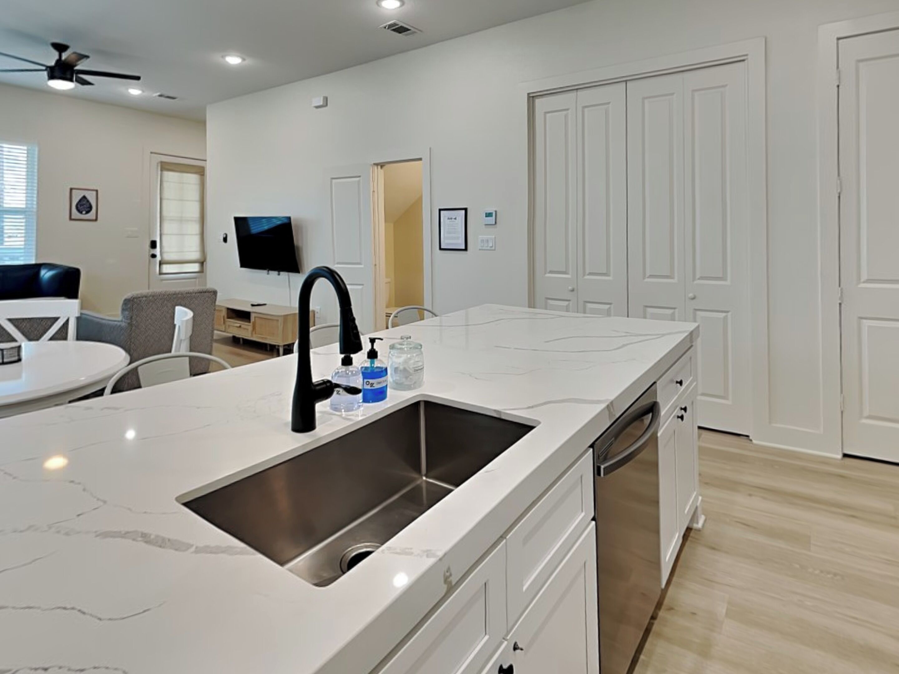 Ház (4 Bedrooms) | Szálláshelyi szolgáltatás