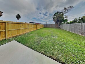 House (4 Bedrooms) | Property amenity - Oyster and Pearl (Galveston)