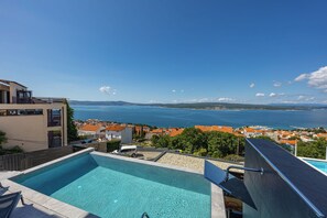Vila | Piscina | Piscina externa, piscina aquecida
