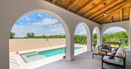 Villa Olivarum