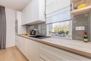 Private kitchen - Villa Roko (Malinska-Dubasnica)