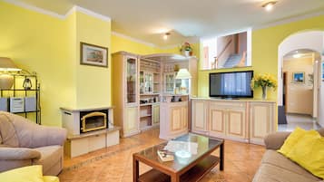 Villa | Living room | DVD player