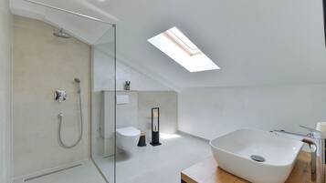 Villa | Bathroom | Shower