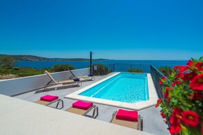 Outdoor pool - Villa Adio Mare (Rogoznica)