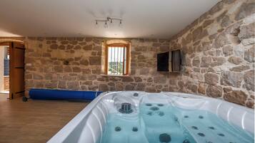 Villa | Spa