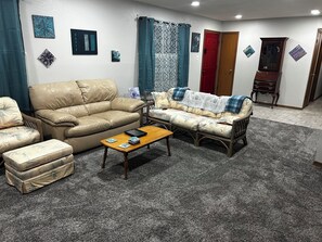 Living area - Benton Park House (Benton)