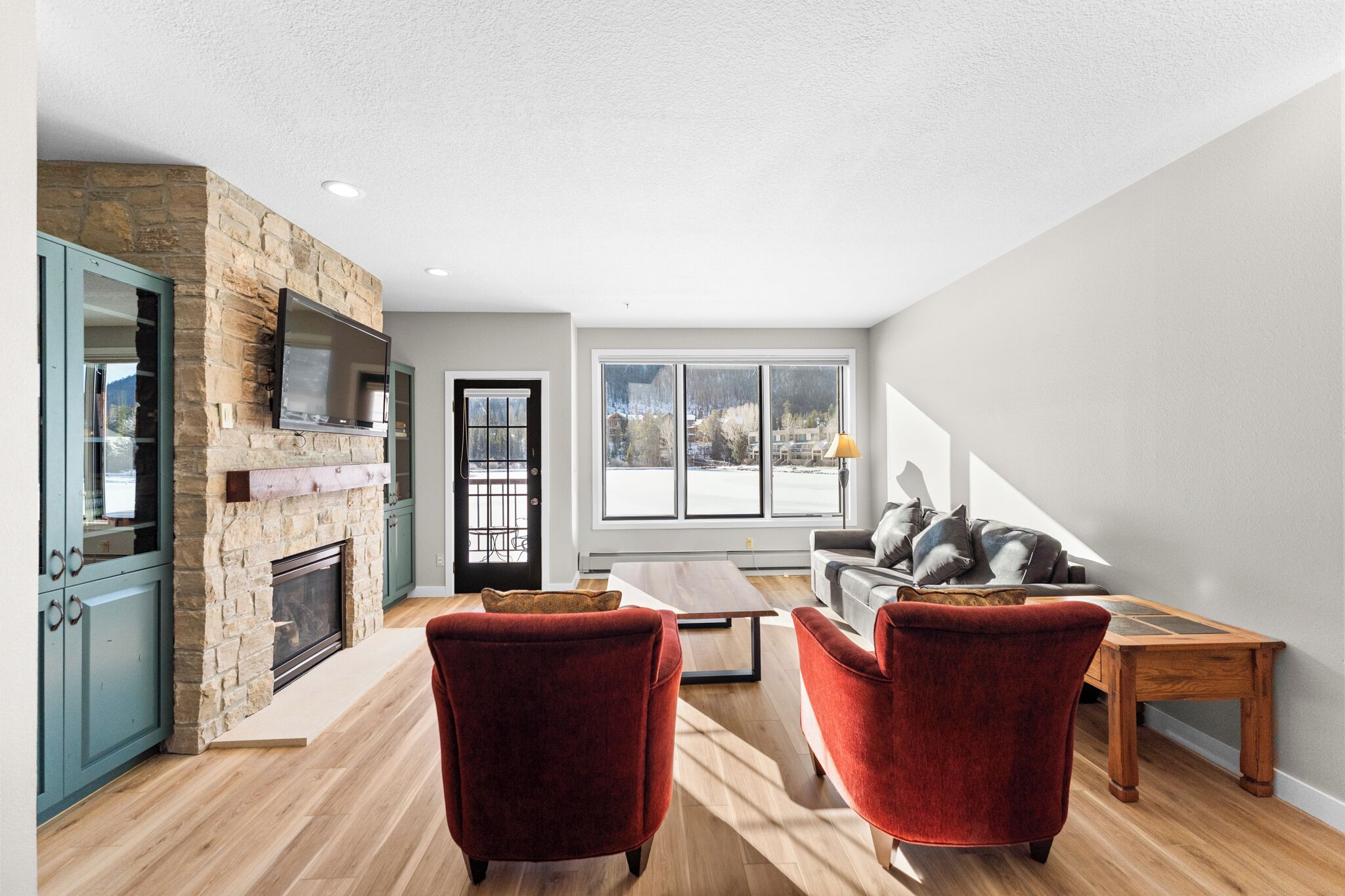 Condo (2 Bedrooms) | Exterior