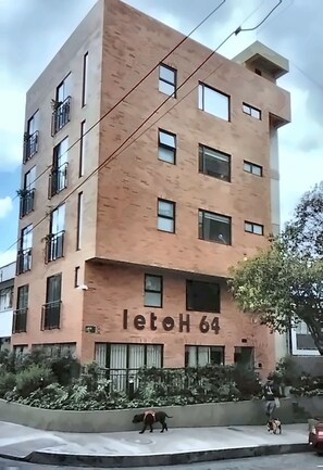 Fachada da propriedade