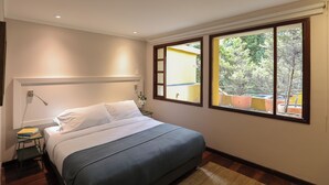 Ảnh chưa phân loại, 4 trong số 8 ảnh, nút