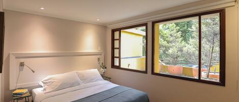 Bügeleisen/Bügelbrett, kostenloses WLAN