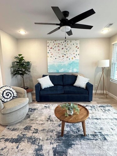 Kapilana Beach Unit I - Lakefront! w/Boat rental
