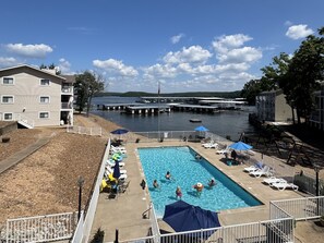 Pool - Kapilana- Deer Unit B - Lakefront! - w/Boat rental (Osage Beach)