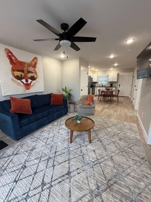 TV - Kapilana- Fox Unit G - Lakefront! w/Boat Rental (Osage Beach)