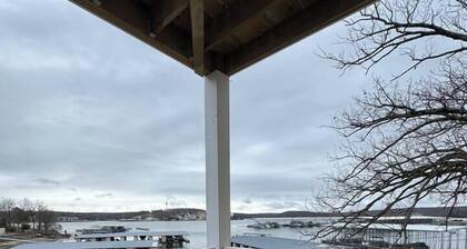 Kapilana- Trout Unit F- Lakefront! W/Boat Rental