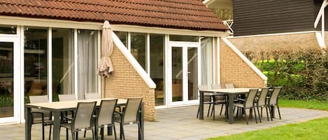 House | Balcony