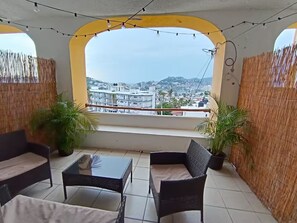 Terrace/patio - Loft with ocean view! "Twin Towers Tres Mares" (Acapulco de Juárez)