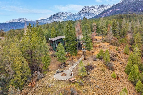 The property sits within 8.8 private acres, with glorious views of the Rocky Mountains.