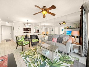Smart TV - Gulf Village 114 (Gulf Shores)