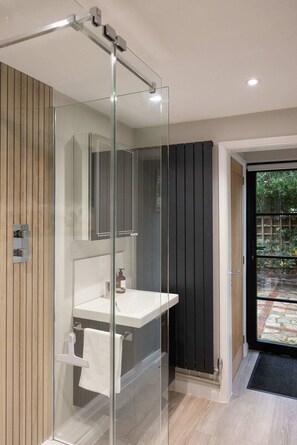 House - Elegant Georgian City Retreat for 5 (Chichester)