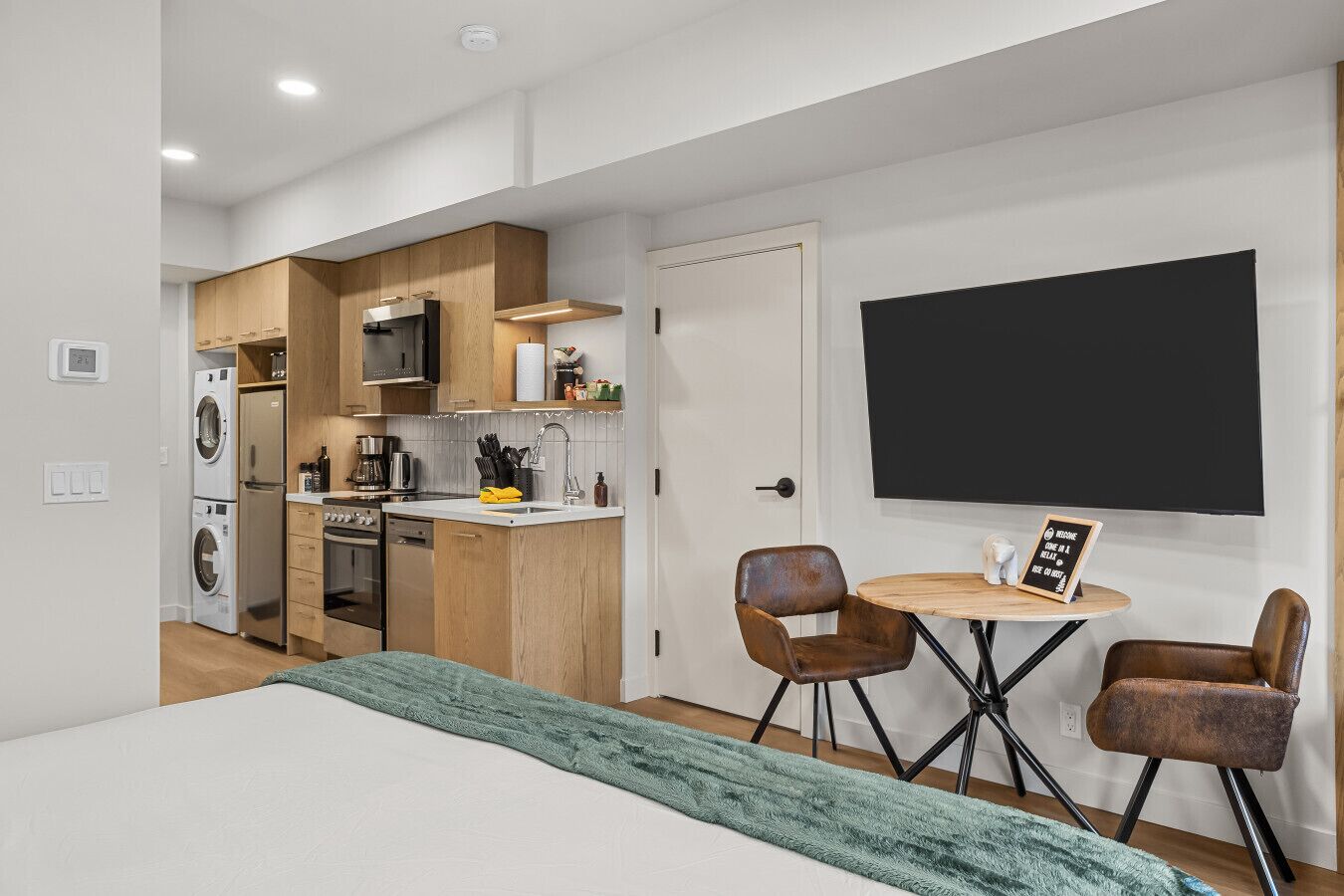 Fer et planche à repasser, Wi-Fi, draps fournis