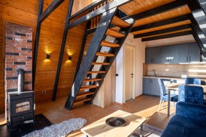 1 bedroom - Golden Cabin 2 Gjinar (Gjinar)