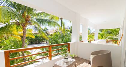 Luxury 1 BR at Aqua Esmeralda Private Beach Access
